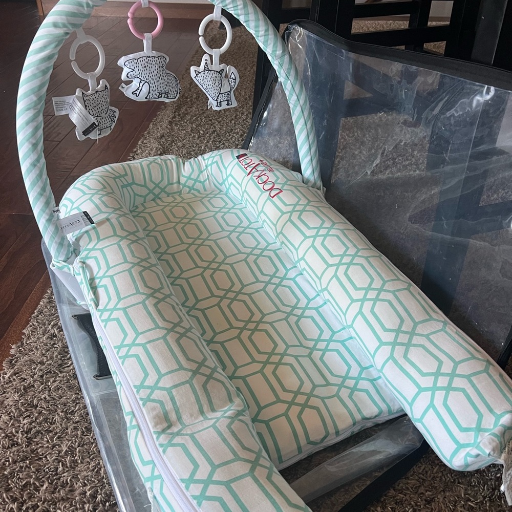 DocATot Deluxe with Mobile